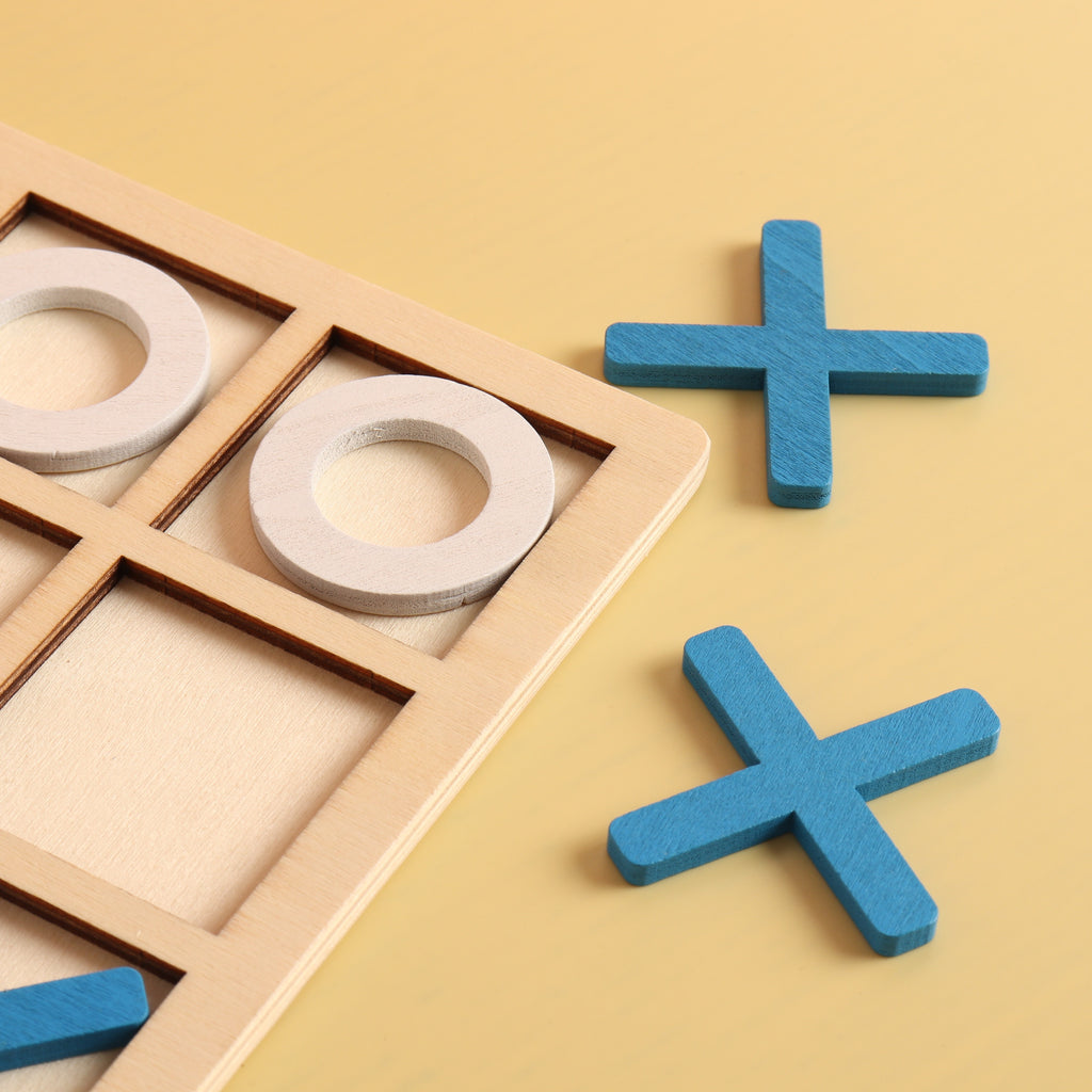 10 Piece Premium Solid Wooden Tic Tac Toe Board Game, Perfect For Backyard Entertainment, Classic Coffee Table Home Game Christmas 、Halloween 、Thanksgiving gifts!