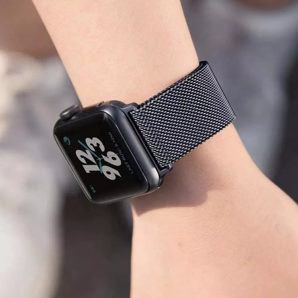 Milanese Loop Strap For Apple watch Band ultra 49mm 44mm 45mm 41mm 40mm 42mm 38mm 45 mm correa bracelet iWatch series 8 7 6 se 5